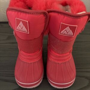 NEW! Nova Mountain Girls Little Kids Winter Snow Boots, Fuchsia 6 - 1185